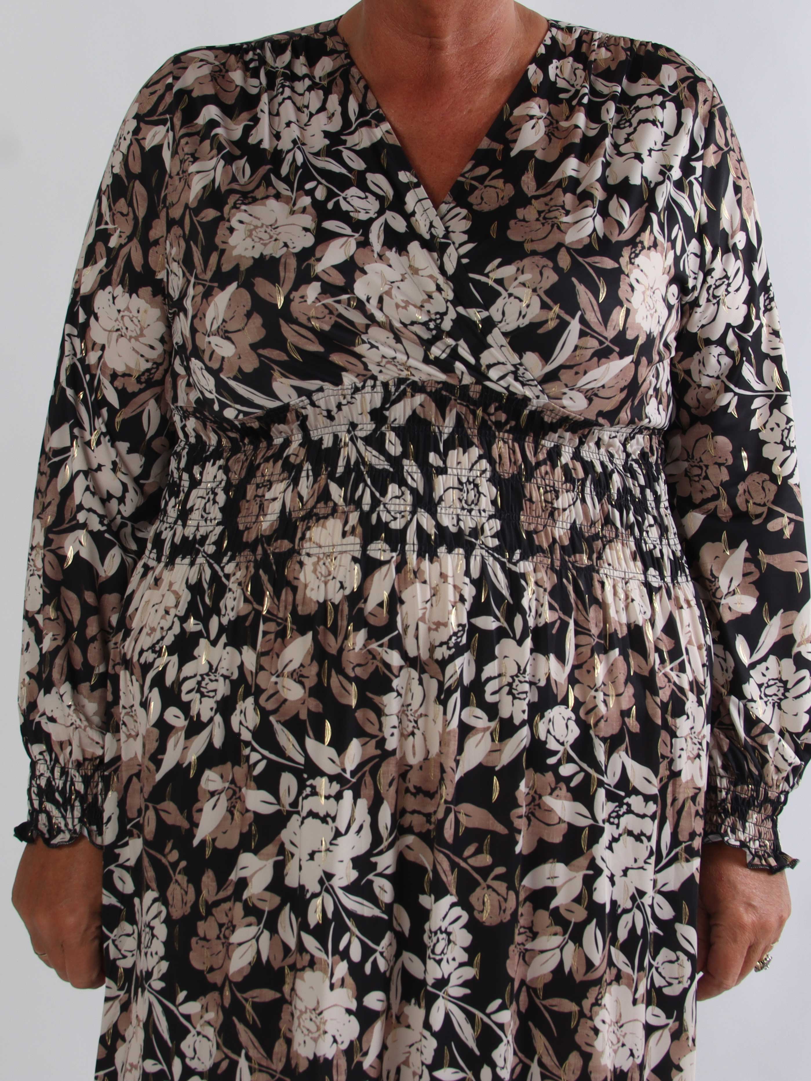 Pams Aroma Midi L/S - Elastisk plus size kjole i blomsterprint med elegante gulddetaljer